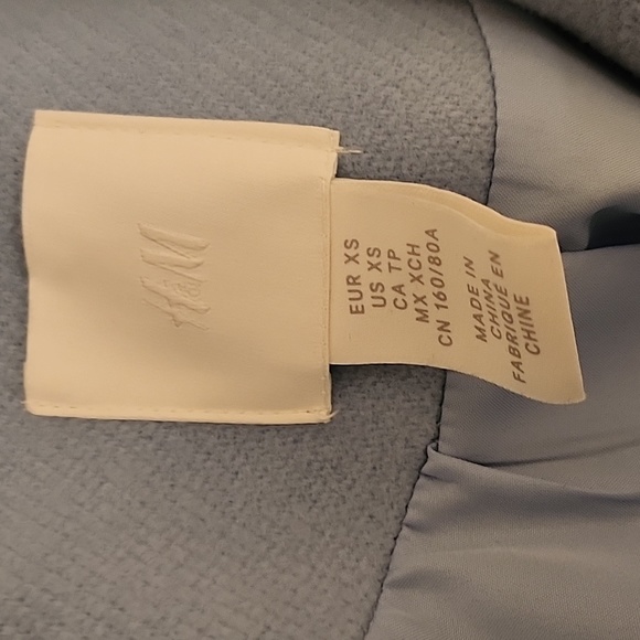 Long coat - Picture 5 of 7